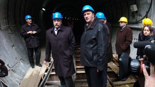 Транспортният министър се надява през март-април 2009 г. метрото да върви от "Люлин" до "Младост" 