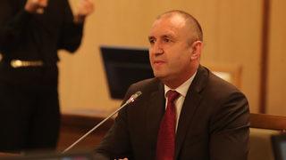 Президентът обвини прокуратурата в страх и зависимости
