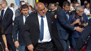 Борисов поиска подмяна на енергийния регулатор заради готвеното поскъпване на парното