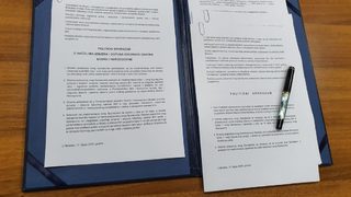 Хърватите и бошняците в <span class="highlight">Мостар</span> решиха 12-годишна политическа криза