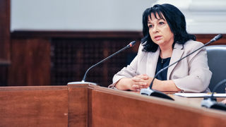 България няма ангажимент да уведомява ЕК за АЕЦ "Белене", заяви Теменужка Петкова