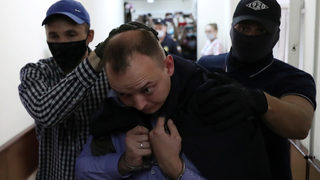 Арестуваният руски журналист е заподозрян, че изпращал секретни данни на САЩ през Чехия