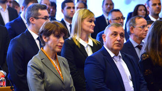 Не мога да съм експерт към общинския съвет, който не се разграничи от Вежди Рашидов