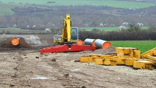 Интерес да кредитират "Булгартрансгаз" имат 13 финансови институции