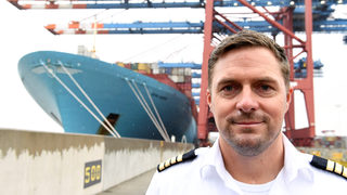 Стотици хиляди моряци са блокирани в морето заради пандемията