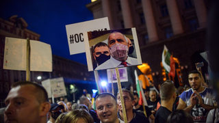 Развръзка от протестите ще има още този месец