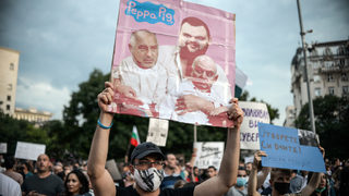 В старанието си да благодари на Борисов, че го е посочил, Гешев нарушава законите