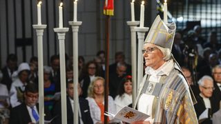 Жените свещеници в Швеция станаха повече от мъжете
