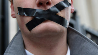 Българските медии са изправени пред опасности и лоши условия на труд, гласи ключов доклад