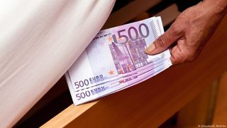 Колко пари има в шкафчетата на германците