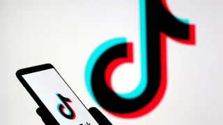 Тръмп дава на Microsoft 45 дни да придобие бизнеса на TikTok в САЩ и други страни