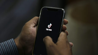 Тръмп: Китай или Microsoft да платят на САЩ дял от приходите при сделка за TikTok