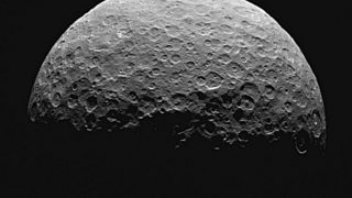 <span class="highlight">Планета</span> <span class="highlight">джудже</span> в Слънчевата система се оказа "свят на океани"
