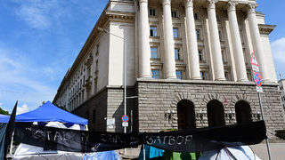 Утре ще е това, което трябва да става винаги, когато властимащите се олеят