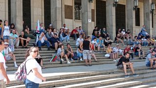 Властта атакува протеста с отровен коктейл от фалшиви новини и пропаганда
