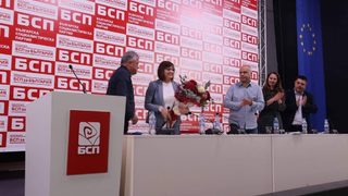 "Победата й ще я победи": Опозиционери оспорват преизбирането на Нинова