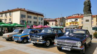Броят на соцавтомобилите в движение спада рязко