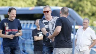Недоволството на Националния клуб на привържениците вече стигна до Сираков