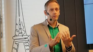 Кредитните карти стават все по-голяма част от живота на българите