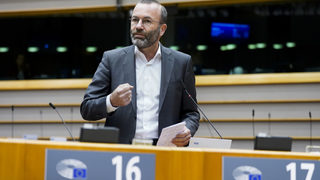 Европарламентът срещу корумпираните правителства: Дайте пряк достъп на гражданите до еврофондовете