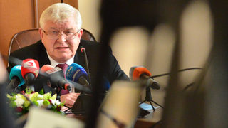 Бюджет 2021 г. - без реформи, но повече пари за социални плащания и <span class="highlight">заплати</span>
