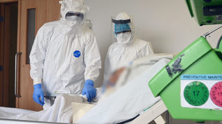 Ремдесивирът срещу COVID-19 - глътка въздух за болниците или нулев ефект