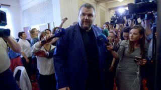 Американският сенат разследва Пеевски