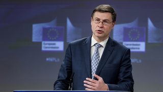 Еврокомисията обяви превантивни мерки срещу необслужваните <span class="highlight">кредити</span>