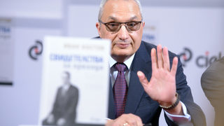 Цитат на деня: Политиката стана като пикник - хората отиват да се нахранят