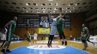 Снимка на деня: Драма и емоции в баскетболното дерби "<span class="highlight">Левски</span>" - "Балкан"