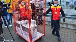 "Смисълът на имунизирането е да стане за два-три месеца"