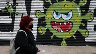Коронавирусът в България: Новите случаи нарастват двуцифрено за седмица (хронология)