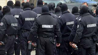 Жандармерия пази дома на обвинен за смъртта на дете в Мездра след опит за саморазправа