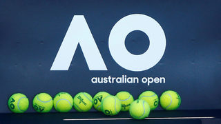 Случаи на заразени донесоха хаос и недоволство преди Australian Open