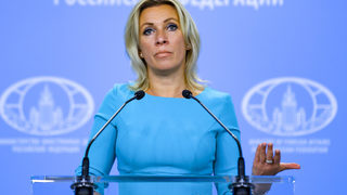 Захарова: "шпиономанията" на запад няма отношение към досегашния руски посланик в София