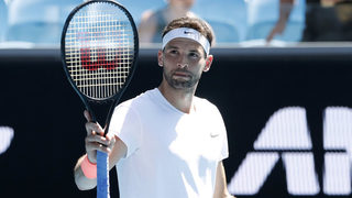 Григор Димитров продължава на Australian Open в неделя сутрин