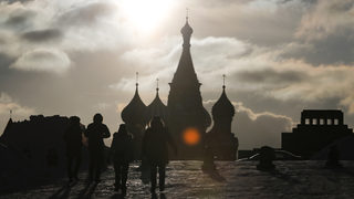 Спадналият жизнен стандарт подхранва напрежението в Русия