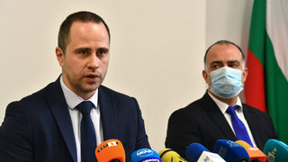 Главният архитект <span class="highlight">на</span> район "Триадица" напуска поста след смъртта от токов удар <span class="highlight">на</span> 16-годишно момче
