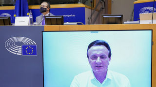 AstraZeneca обеща да навакса с дозите след март