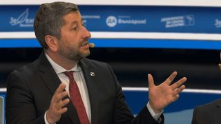 "Демократична България" представи програма на надеждата като "сигурен участник в следващия парламент"