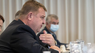 Каракачанов публикува "случайни" имена на македонци от изборните списъци