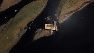 Фотогалерия: Замърсените <span class="highlight">води</span> по света