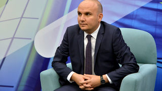 Европарламентът спря ратификацията на инвестиционната сделка с Китай заради санкции