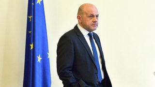 Томислав Дончев: Президентът е едновластен господар на публичните институции в България