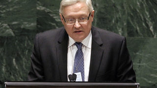Украйна призова НАТО за помощ, Русия го обвини, че я превръща в "<span class="highlight">буре</span> с барут"