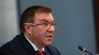 Коронавирусът в България: здравният министър разхлаби още мерките от понеделник