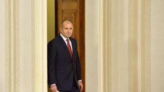 Месец след редовните избори: Правителство няма да има, чака се дата за нов вот
