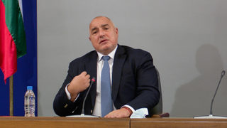 Борисов след разказа на агробизнесмен: Готвиме се с още по-голяма сила да се врежем в тях