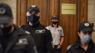Гръбнакът на мафията държава не е прекършен