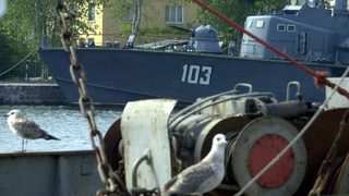 Разбилият се МиГ-29 е раздробен, черната кутия още не е открита
